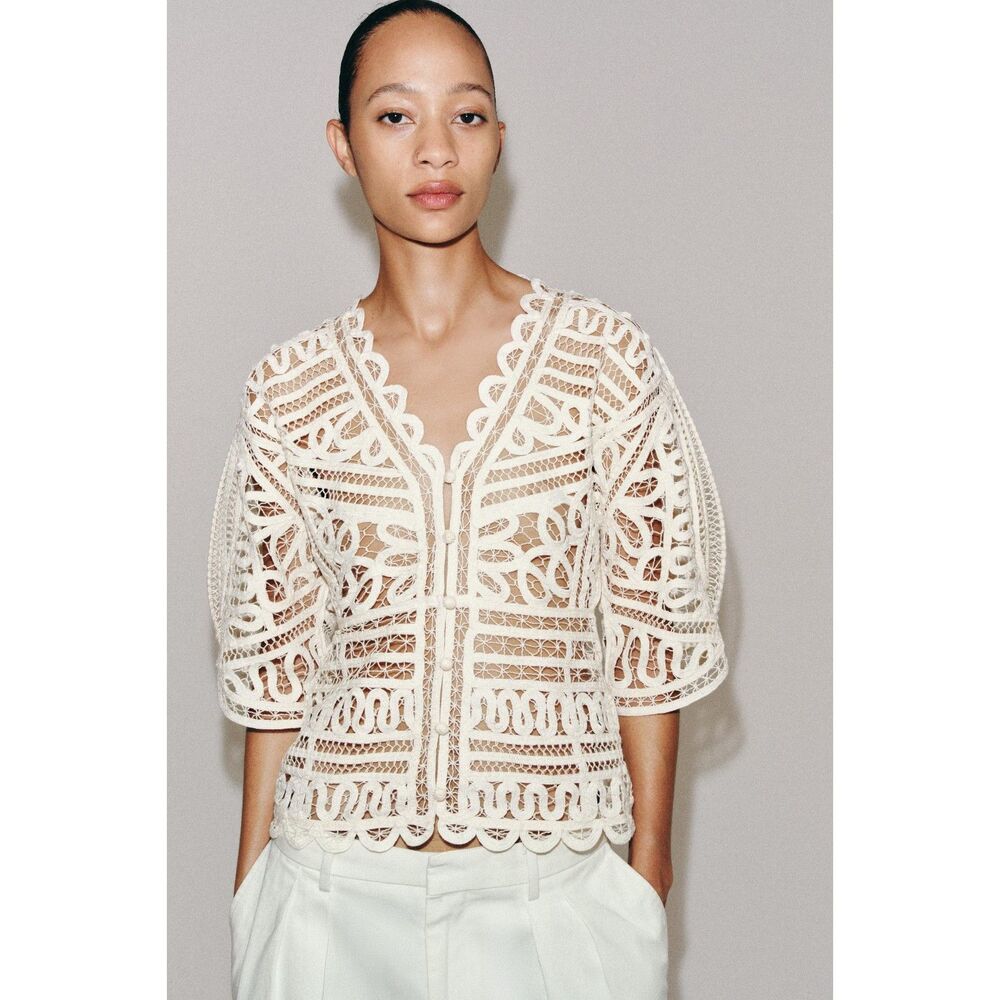 ZARA ZW Collection Crochet Lace Button Front Top Size S NWT